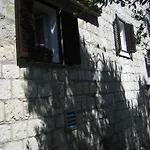 Apartment Sweet Home